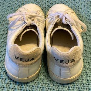 Veja Esplar Low Sneakers